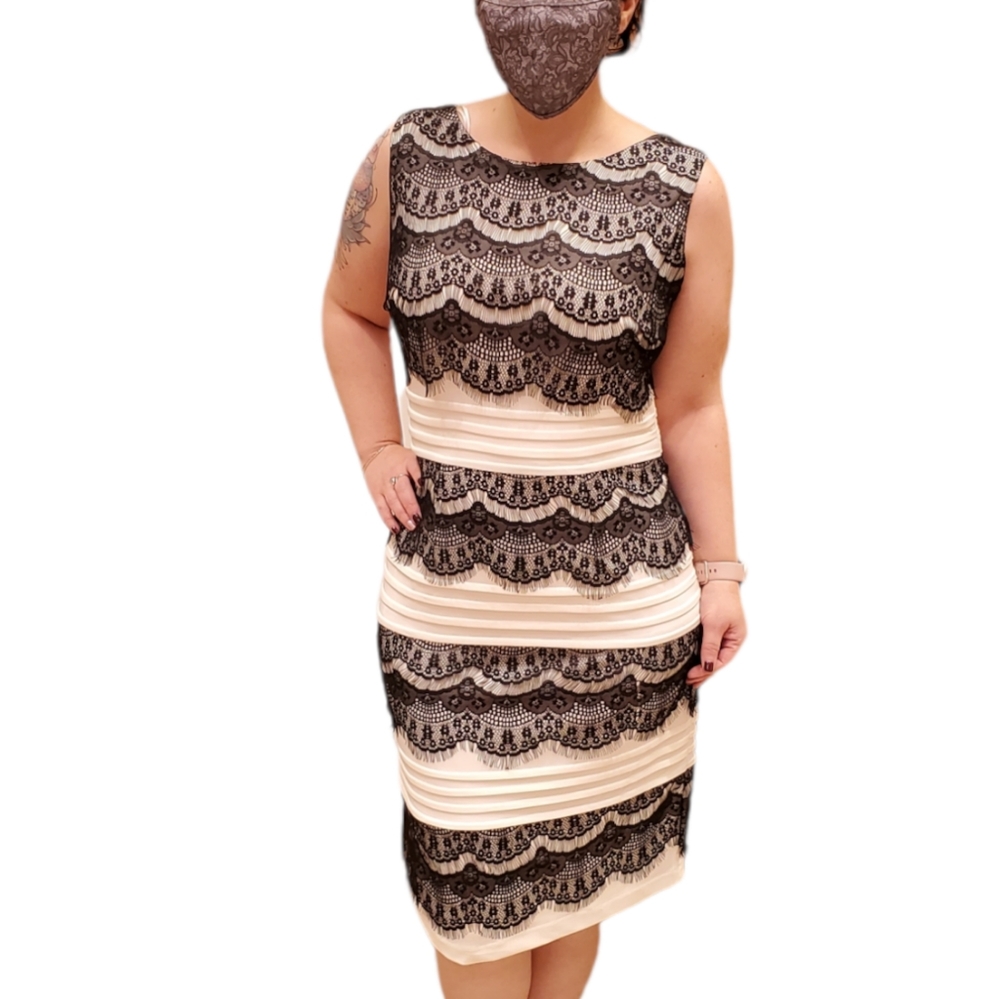 Laura lace evening dress